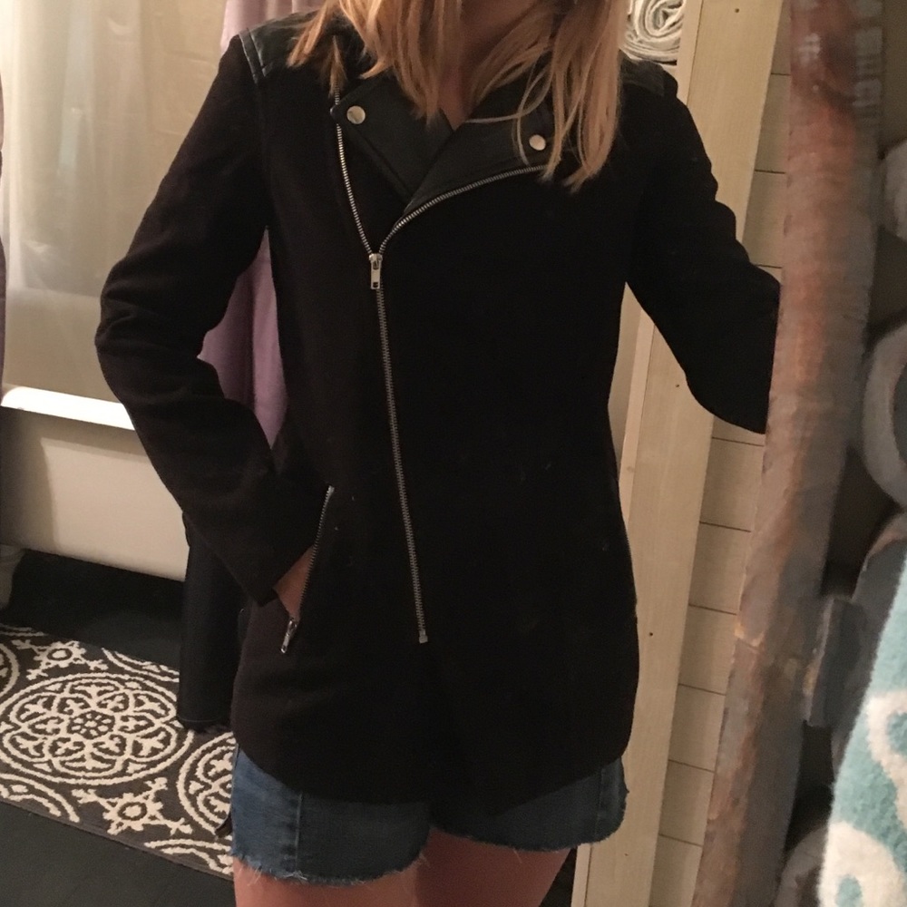 Black Coat with Fake Leather Peacoat H&M